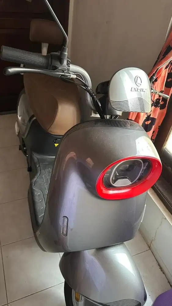 Sepeda Listrik Varilux Pro