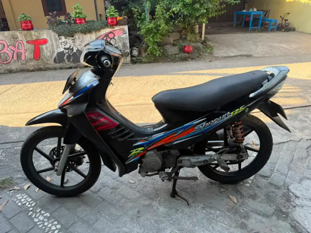 Shogun 125 THN 2005 plat AB Wonosari
