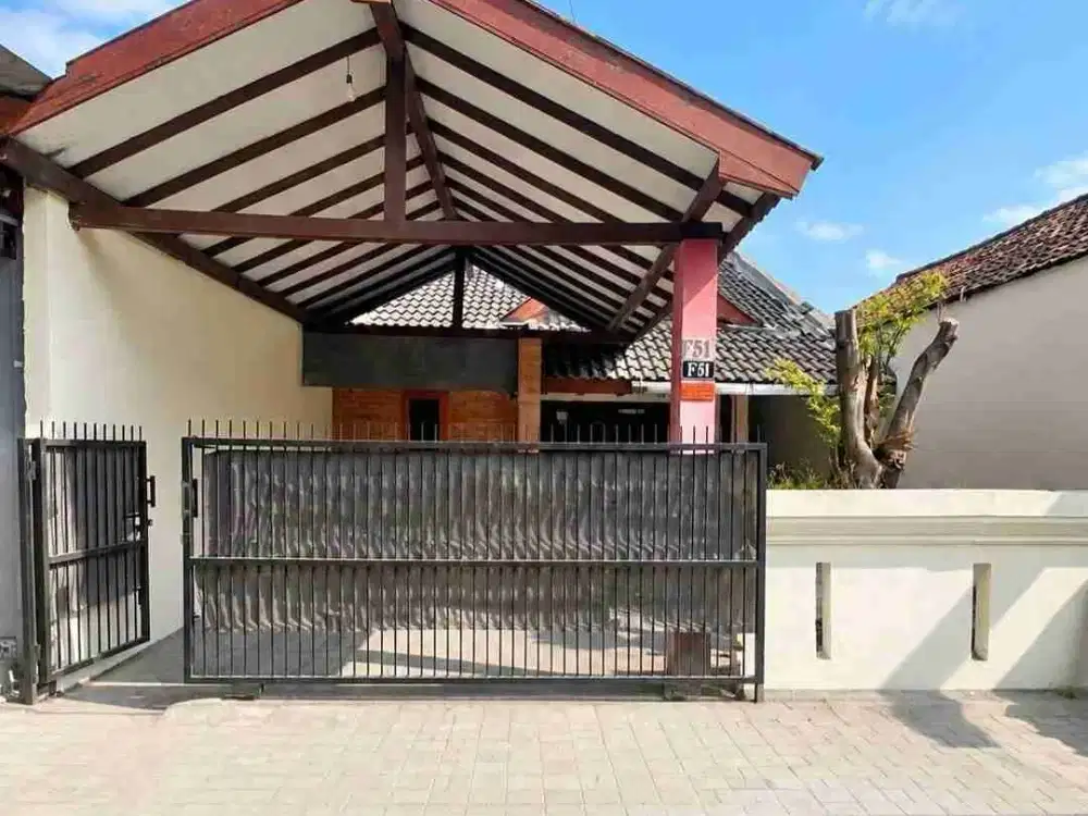 DIKONTRAKAN RUMAH STRATEGIS DI SEPUTARAN CONDONGCATUR COCOK UNTUK KANTOR / RUMAH TANGGA
