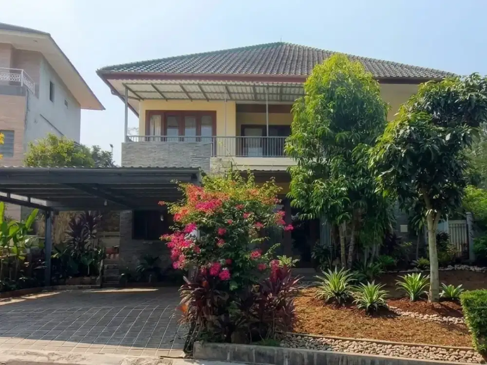 Di Jual Hunian Mewah Bergaya Tropis View Pegunungan di Bukit Golf Hijau Sentul City