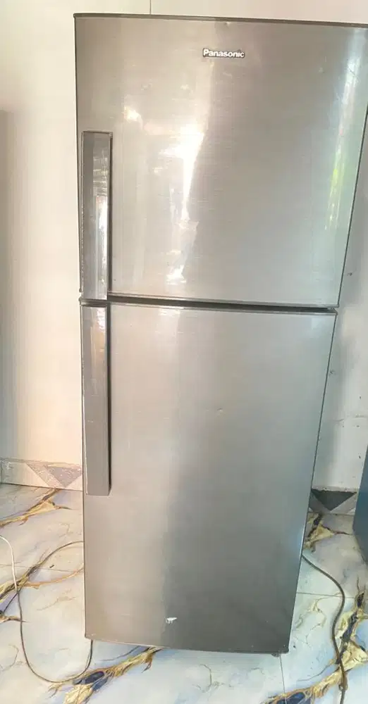 dijual kulkas merk panasonic