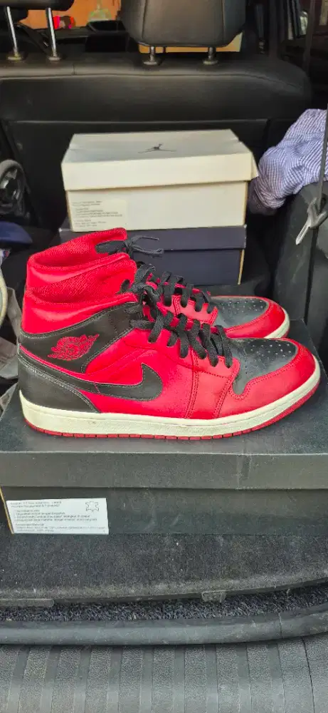 AIR JORDAN 1 MID
