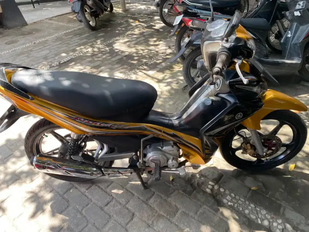 Yamaha Jupiter Z THN 2011 plat AB kota