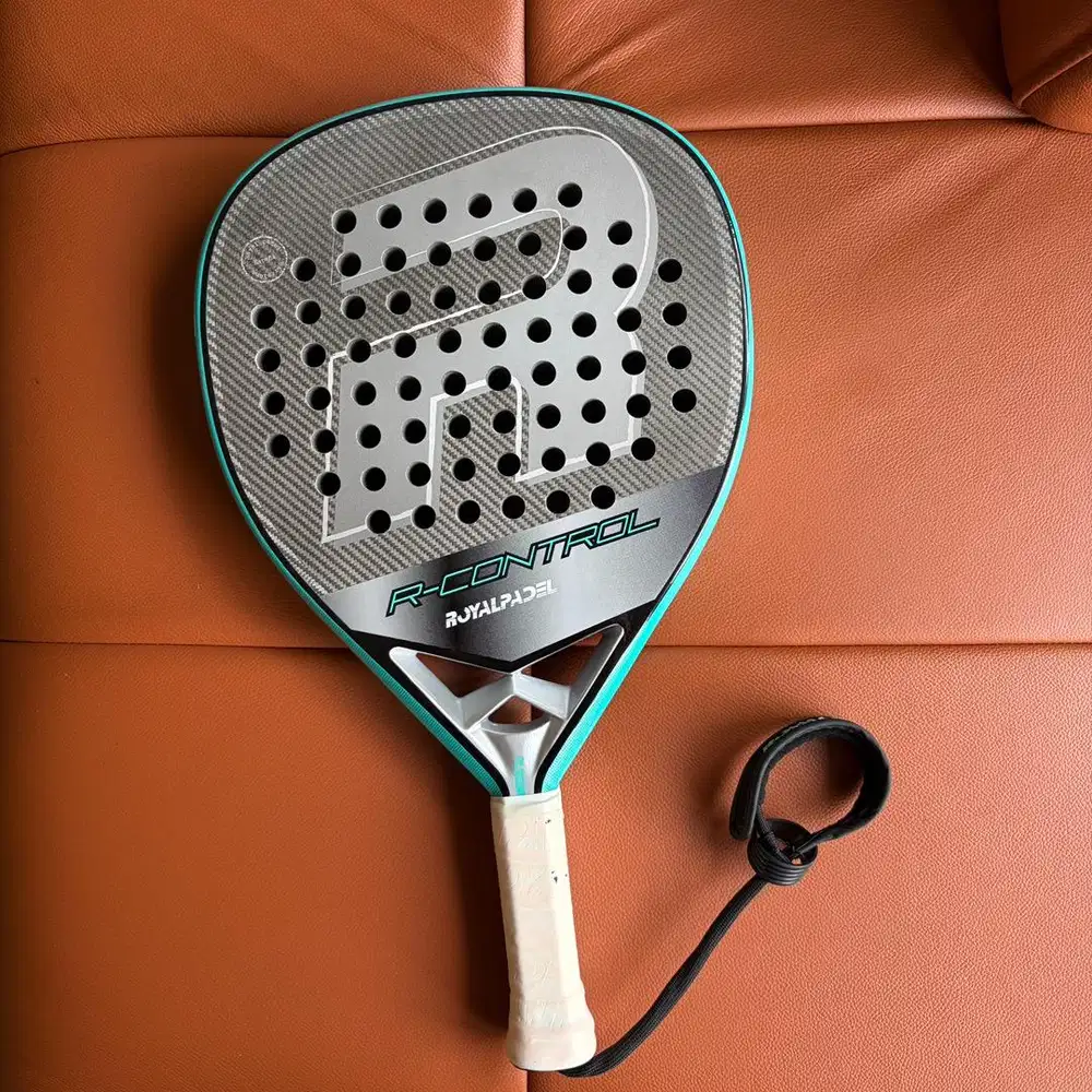 Raket Padel Royal R Control 2026