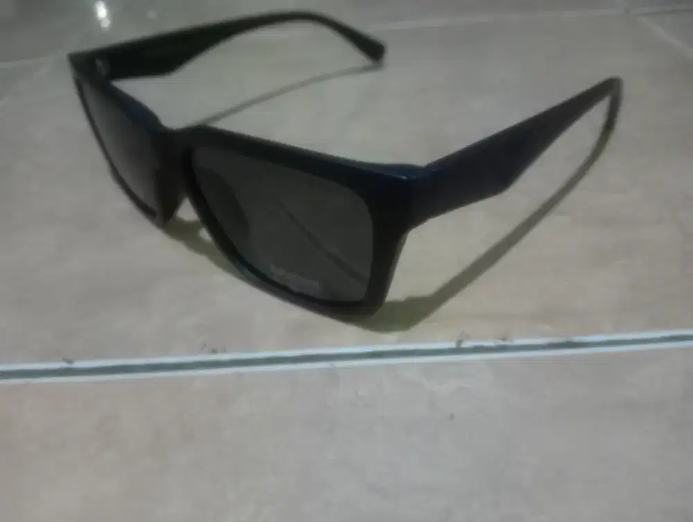 Jual kacamata emporio armani