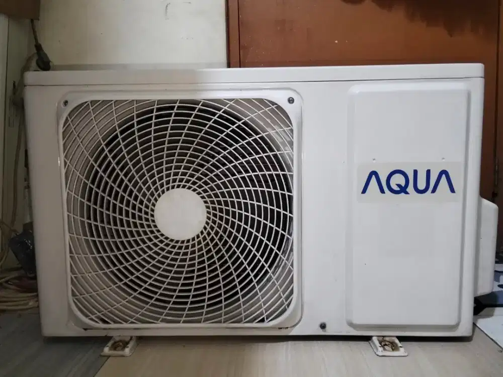 Outdor ac AQUA setengah pk orisinil