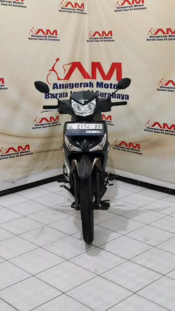 Honda supra x 125 fi Tahun 2023 warna hitam