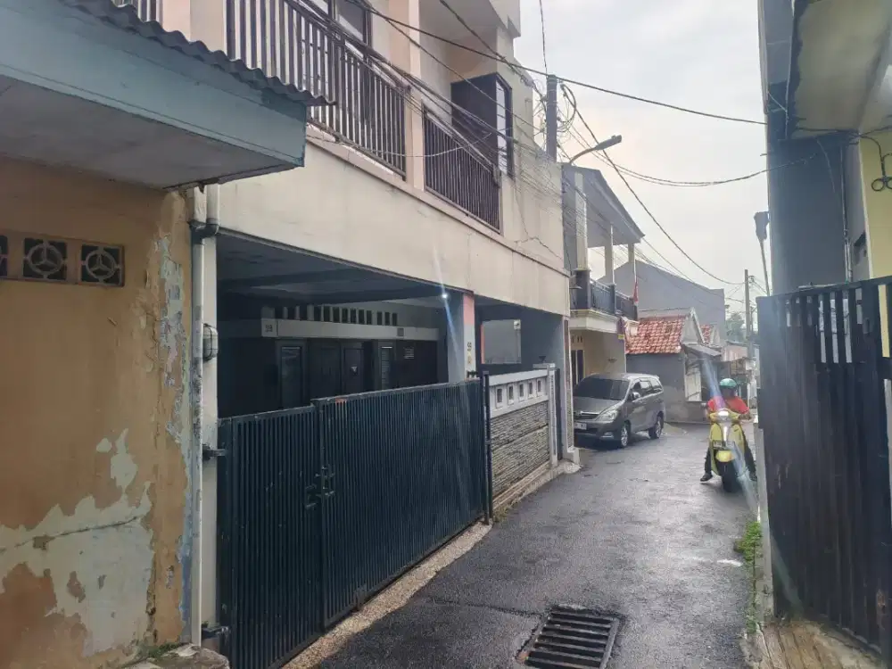 Dijual Kosan Petukangan Utara