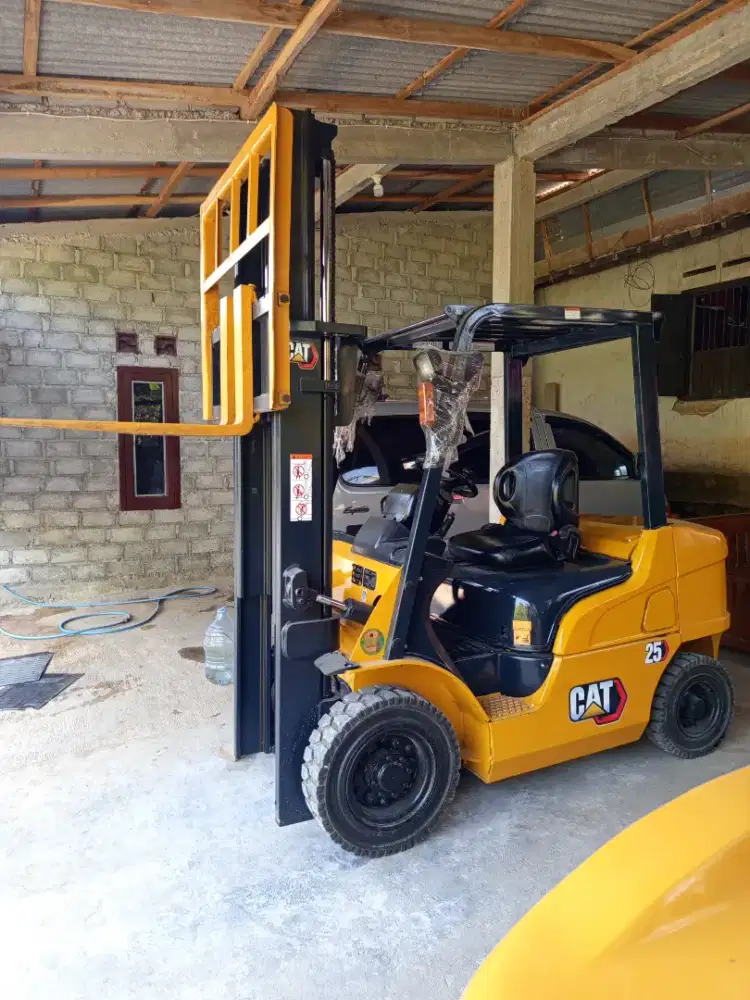 Forklift 2,5 Ton 2021 Caterpillar Mitsubishi Diesel