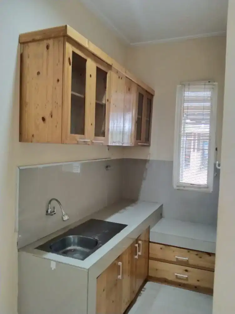 Di sewakan 2 BR rumah dkt Aeon BSD