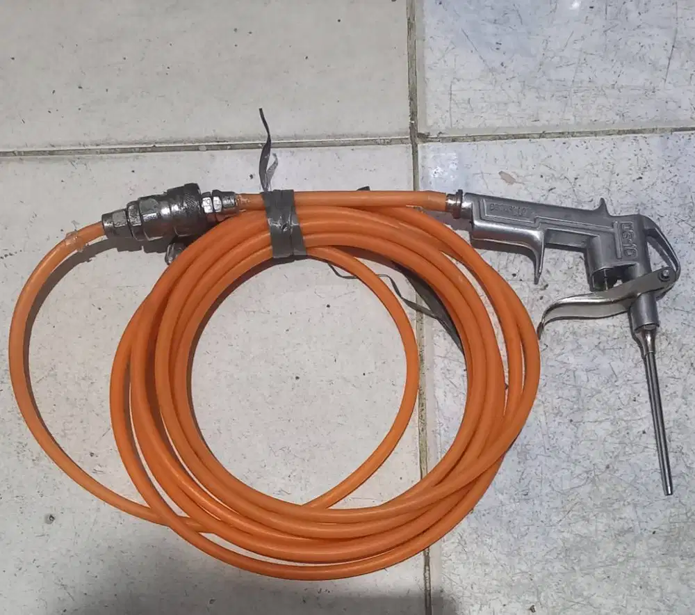 Alat Semprot Angin,O8I3IO755OOO,Air Duster,Baru,DG-10 Merk IWT,bagus.