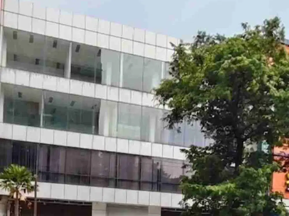 Disewakan Gedung 4 lt Blok M Kebayoran Baru