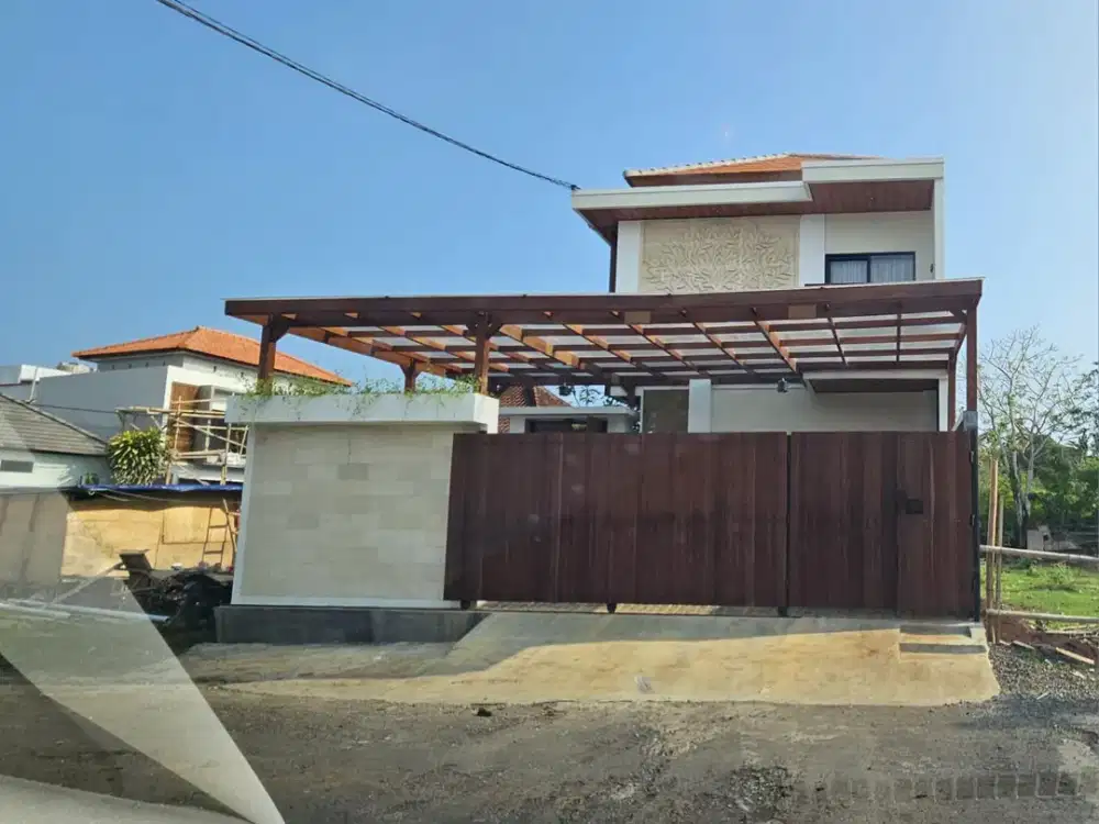 KOMPLEKS VILLA EKSKLUSIF – 4 UNIT DALAM 1 PROPERTI