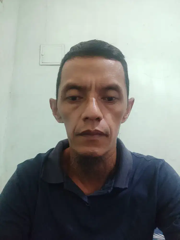 mencari pekerjaan sebagai supir pribadi