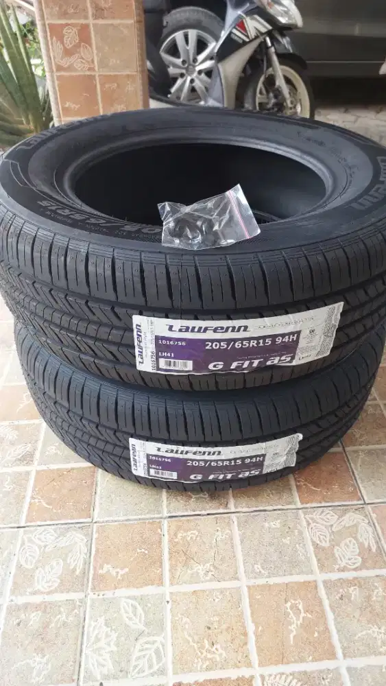 BAN MOBIL 205/65 R15 NIK 2026