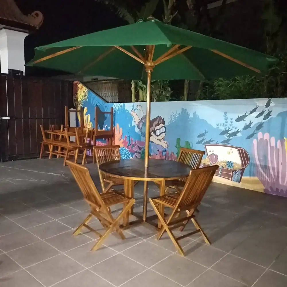 kursi cafe,bangku lipat,payung parasol,meja bulat,meja makan jati