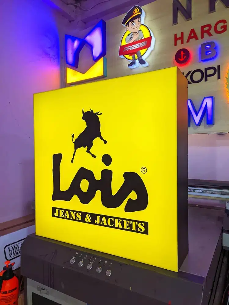 Custom neon box | Papan nama | Letters sign | Acrylic | Billboard