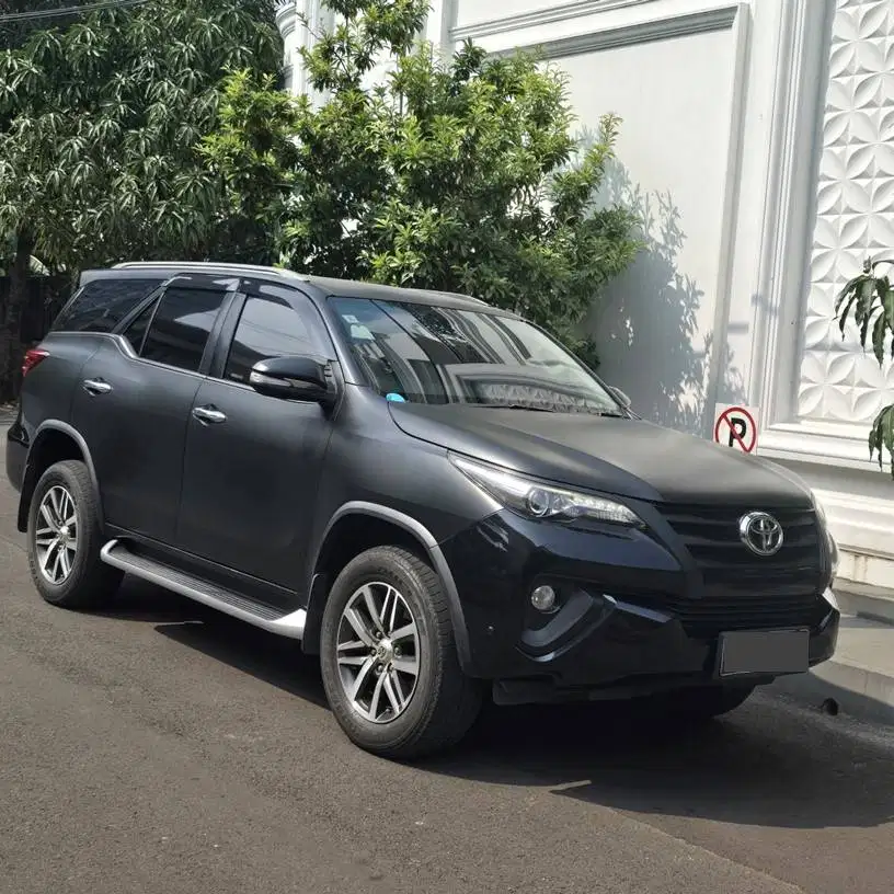 2016 TOYOTA FORTUNER VRZ 4X2 DIESEL