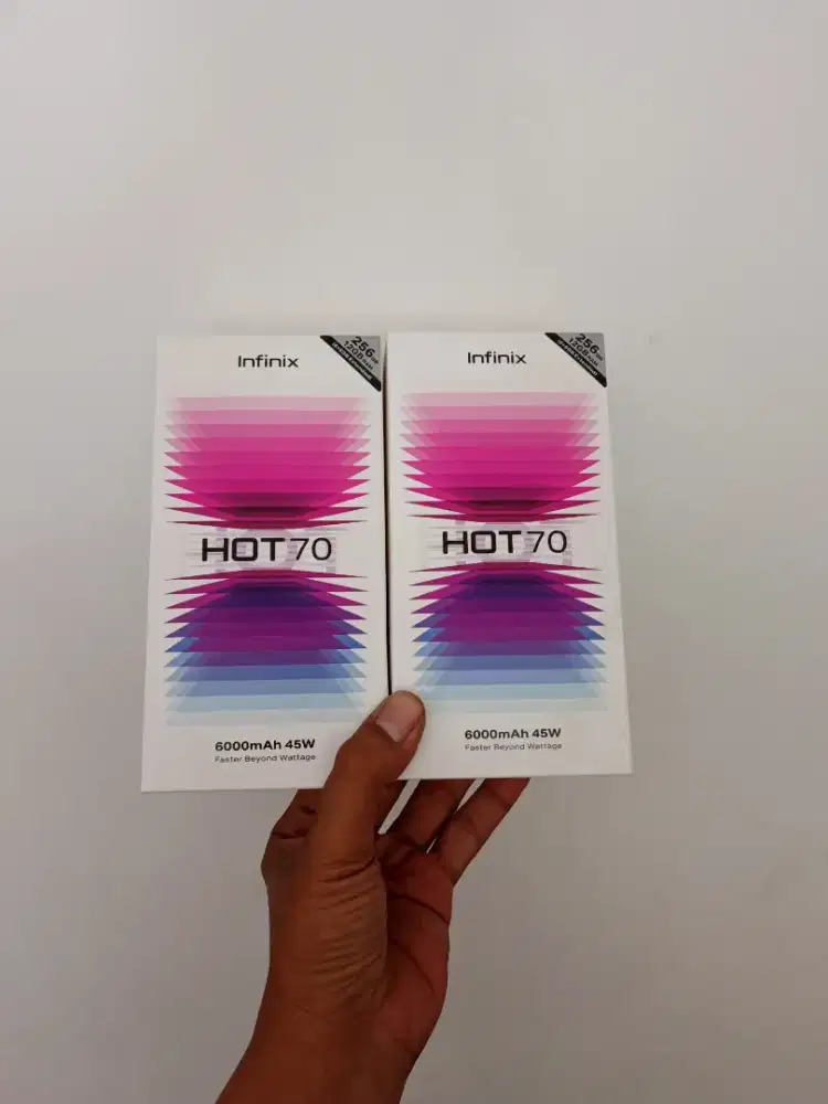 Berminat silahkan WA Infinix Hot 70 4/128 Garansi resmi 1thn