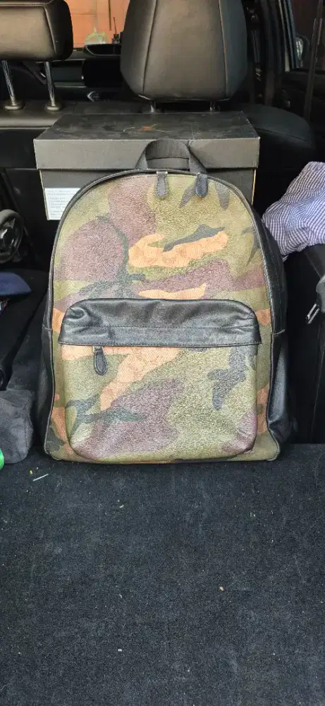 Tas Ransel Coach