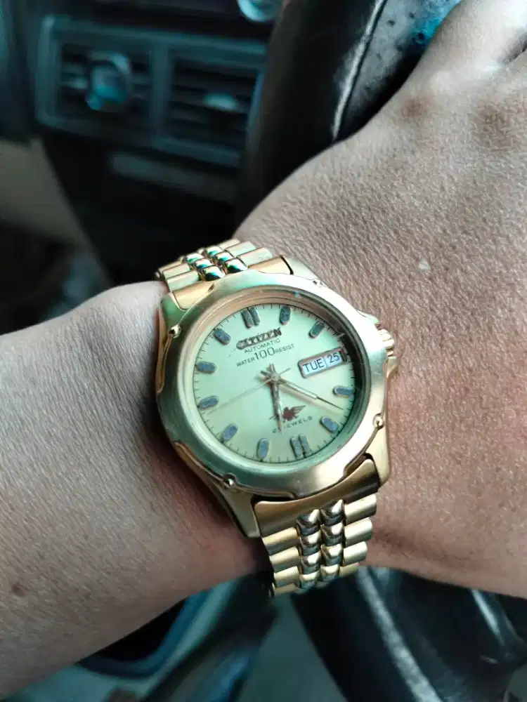 Jam tangan citizen