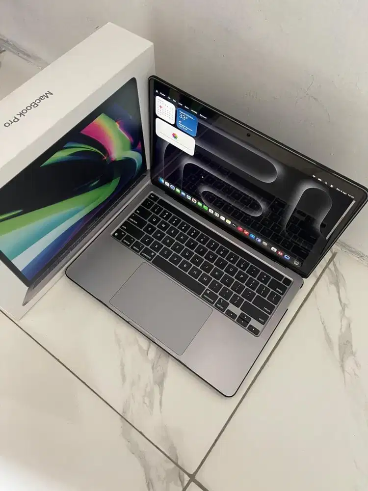 Macbook Pro M1 13 Touchbar 8/256 Ex iBox Like New