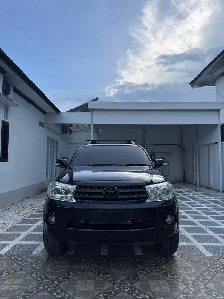 Fortuner 2011 G metik bensin