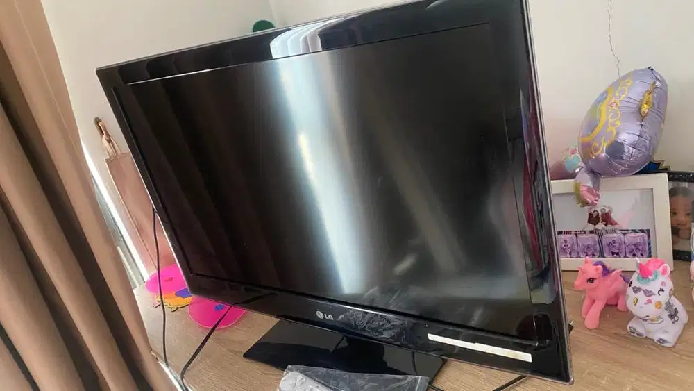 TV LG 32 inch, Tahun 2011