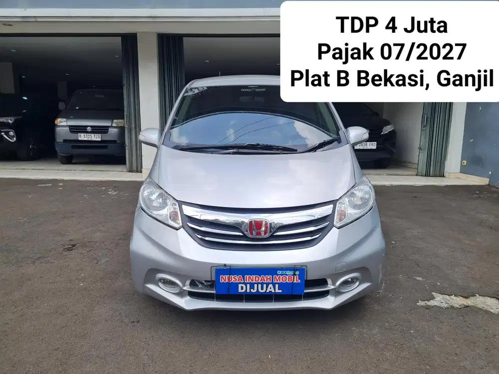 TDP 4 JUTA Honda Freed PSD 2012
