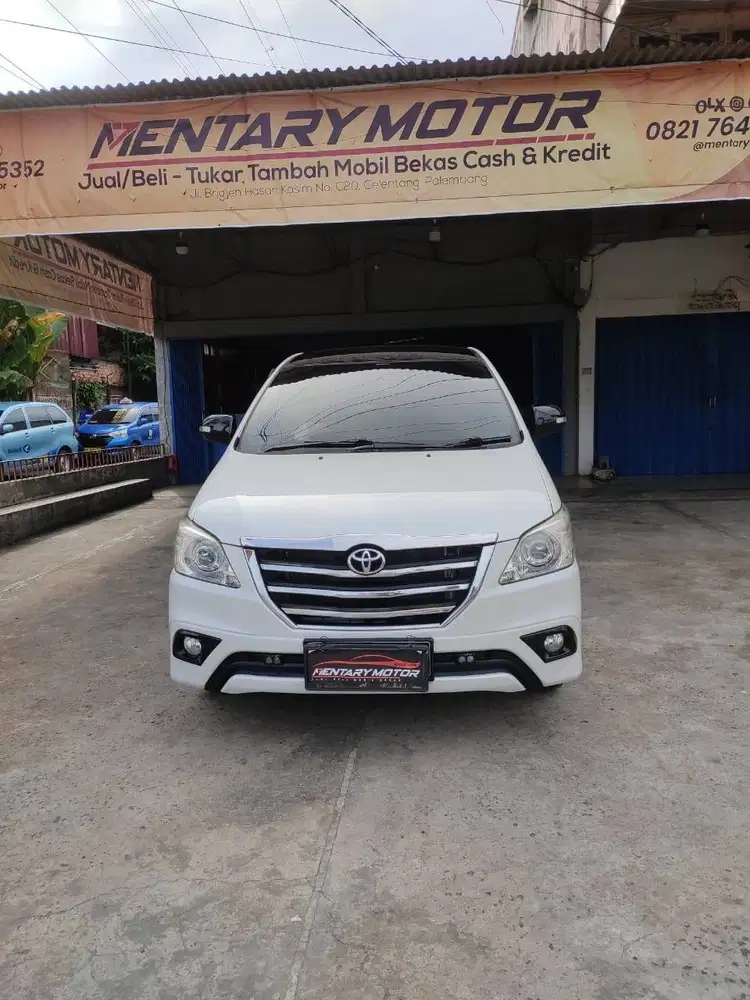 Grand Innova Diesel Terawat Putih KM Rendah Automatic Termurah Bagus