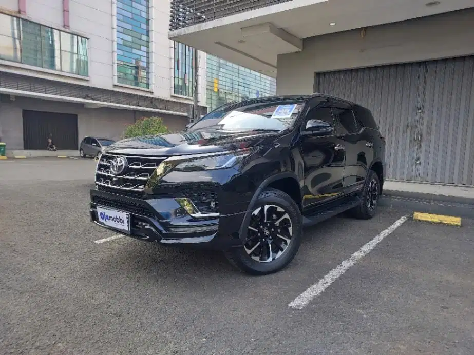 LOW DP Toyota Fortuner 2.4 VRZ GR Sport-AT 2021 KJO