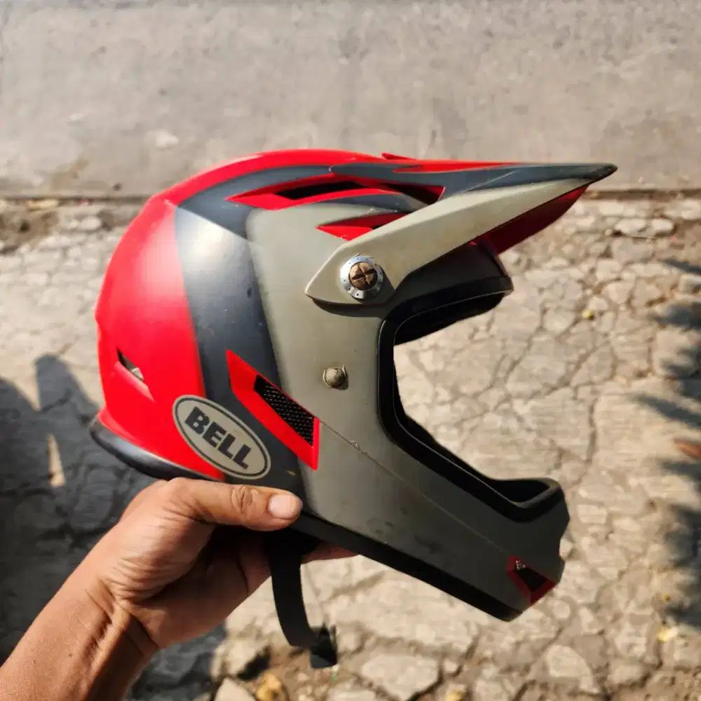 Helm fullface dh bell sanction