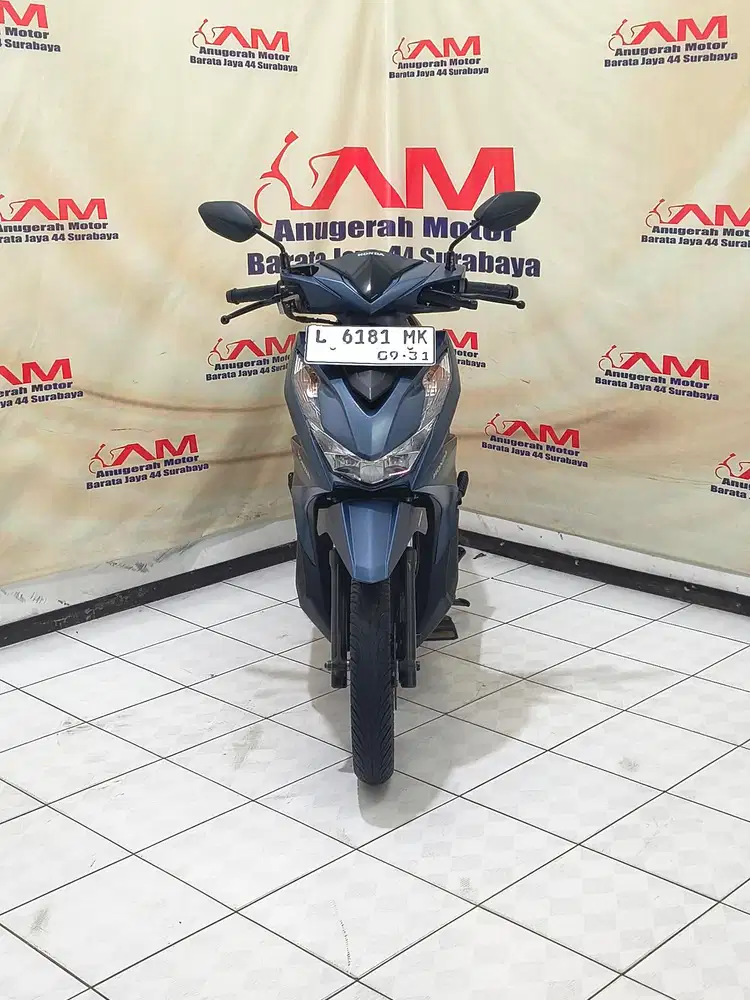 Honda Beat Deluxe Tahun 2021 warna biru