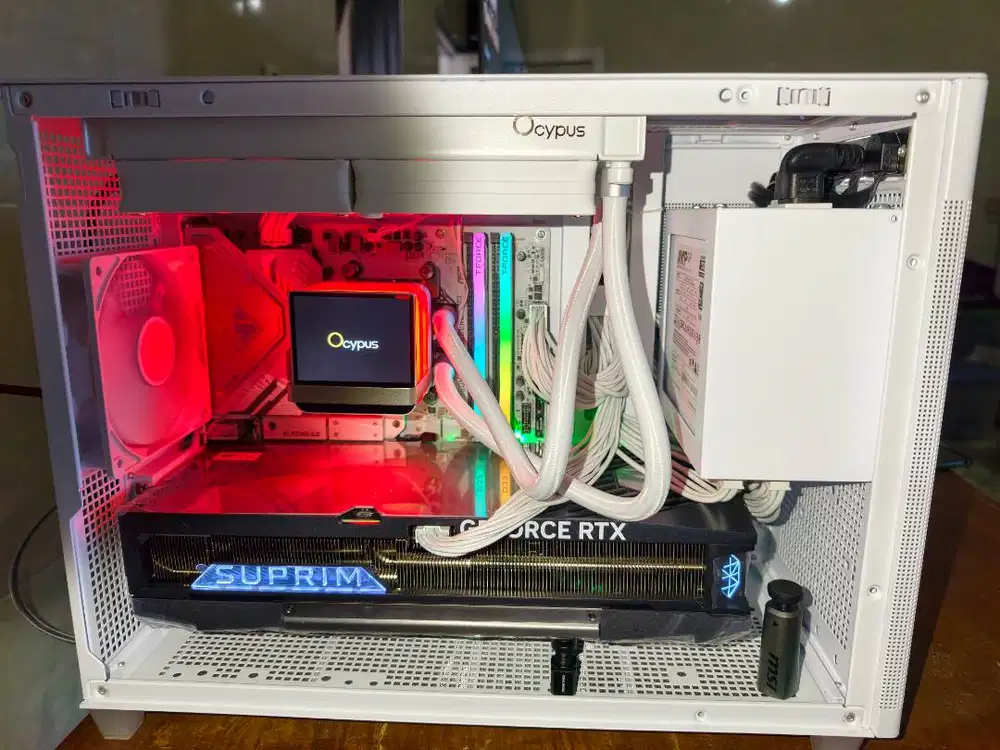 PC LENGKAP RTX 5090 32GB 7800X3D 8TB 1200W