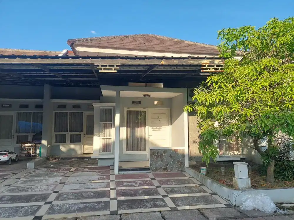 DISEWAKAN RUMAH CLUSTER FULL PERABOTAN (3 KAMAR TIDUR & 2 KAMAR MANDI)