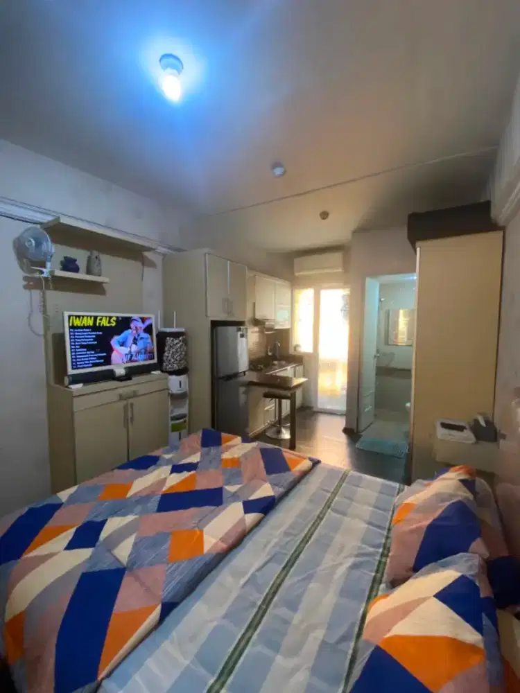 Sewa Apartemen Harian Green Pramuka city Jakarta pusat