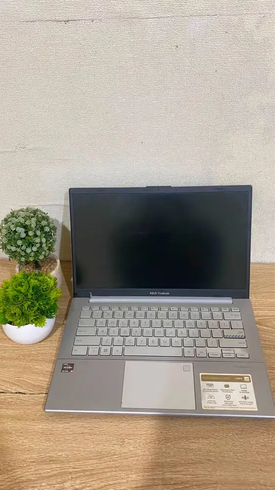 ASUS VIVOBOOK GO E1404FA//SECOND