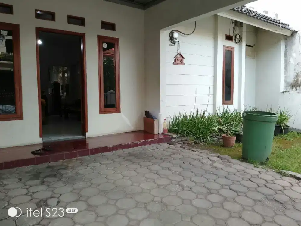Rumah Siap Huni Dalam Komplek Ujungberung Indah Bandung