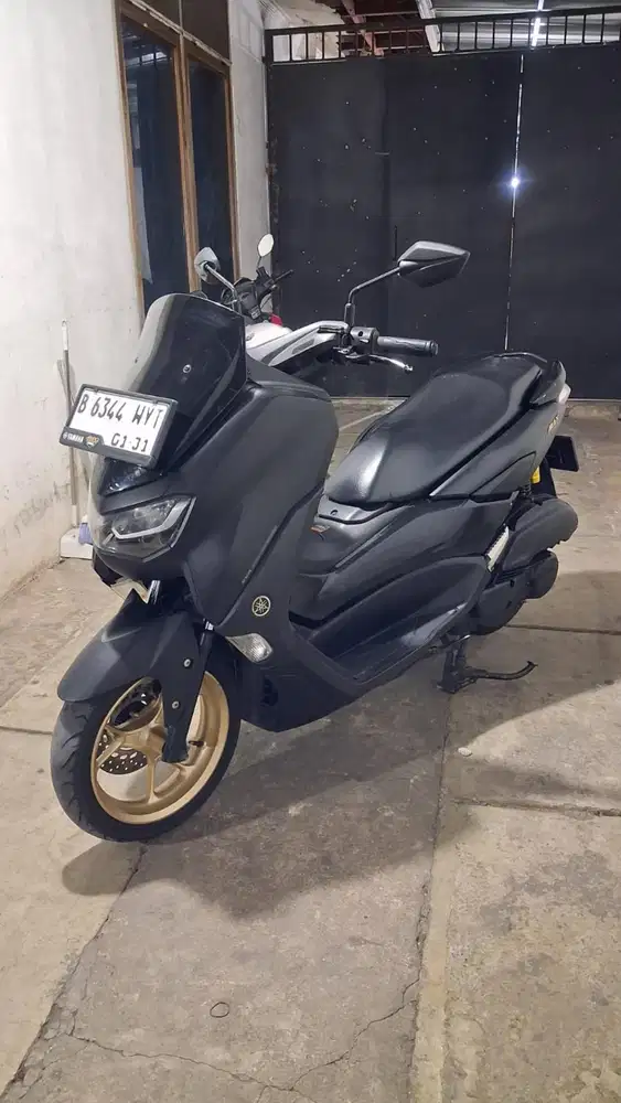 (B) AllNew Yamaha NMAX 155 Tahun 2020