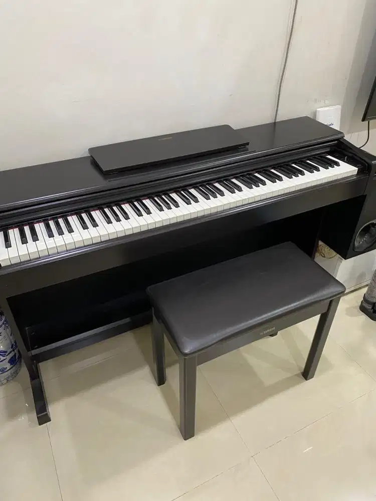 Digital Piano Yamaha Arius YDP 144 + Kursi Mulus Lengkap Like NEW