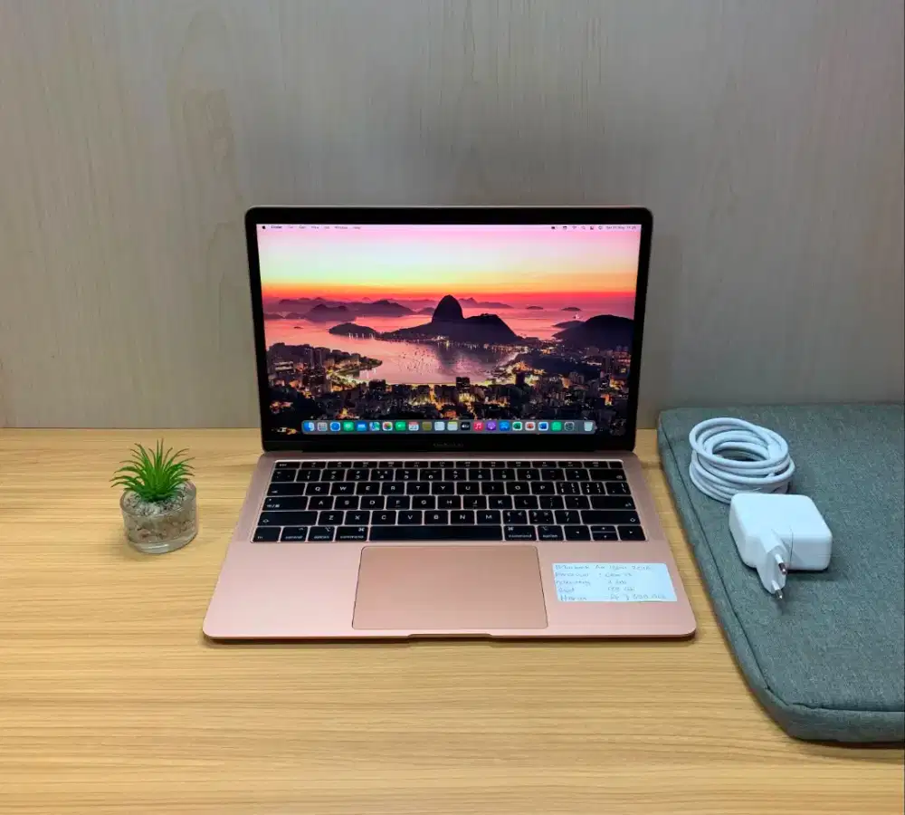 Macbook Air retina 13inc 2018 rosegold