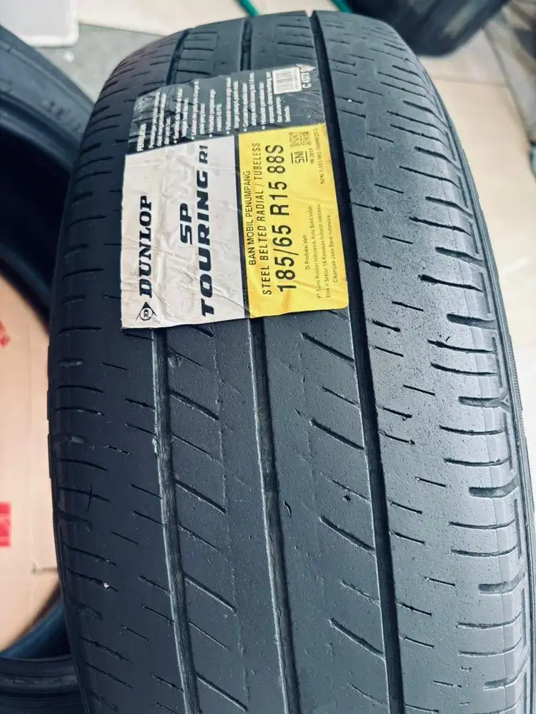 2 Ban Dunlop SP Touring R1 185/65R15