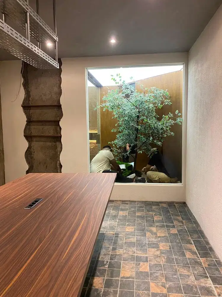Kitchen staff Cafe
