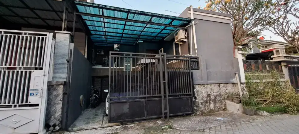 Disewakan rumah dekat dengan kampus sebelas maret