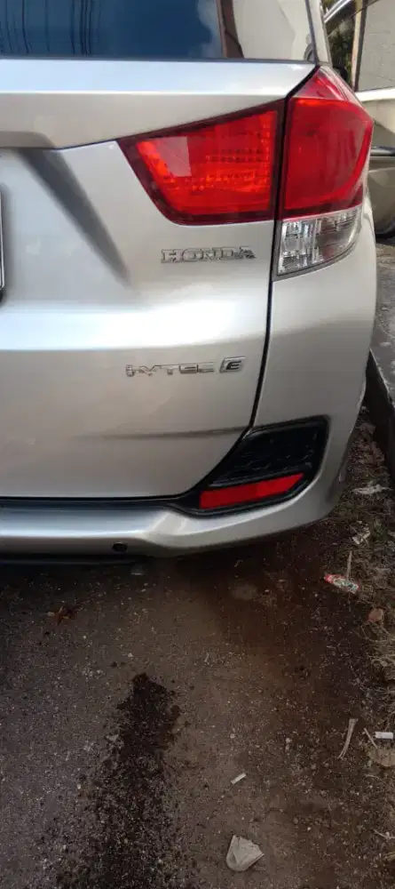 Honda mobilio 2014 pribadi lokasi Jimbaran