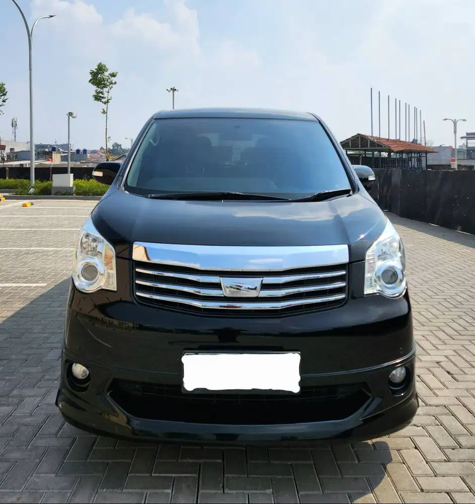 TOYOTA NAV1 V LIMITED AT NIK 2017