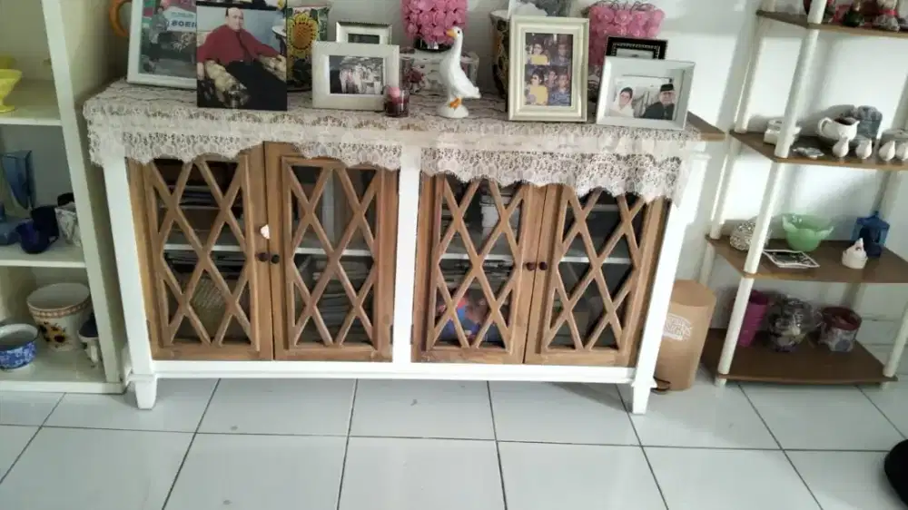 Buffet / Credenza TV Kayu Minimalis Shabby Chic Aesthetic - Mulus