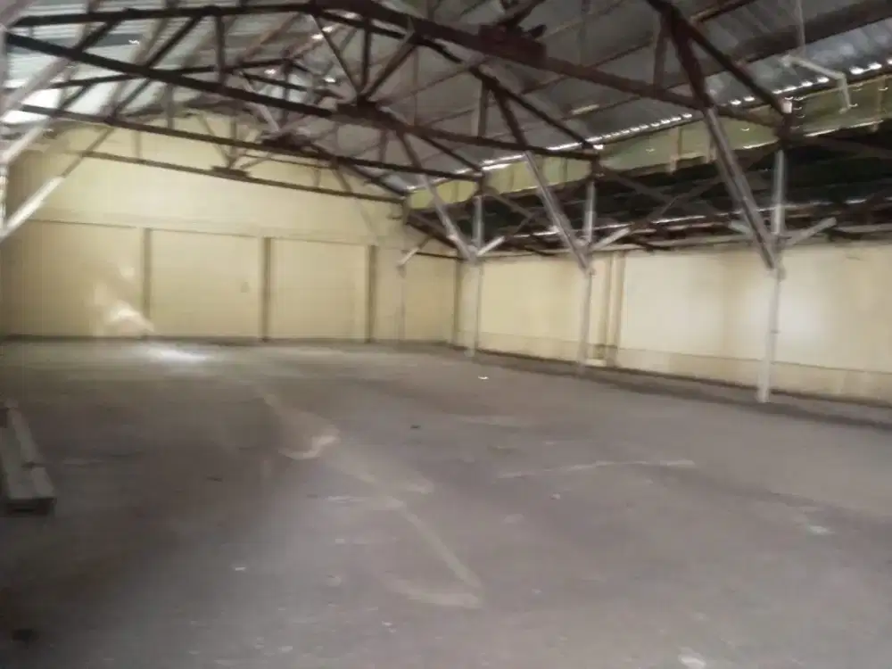 Disewakan gudang 550m2 Jln. Rancaekek