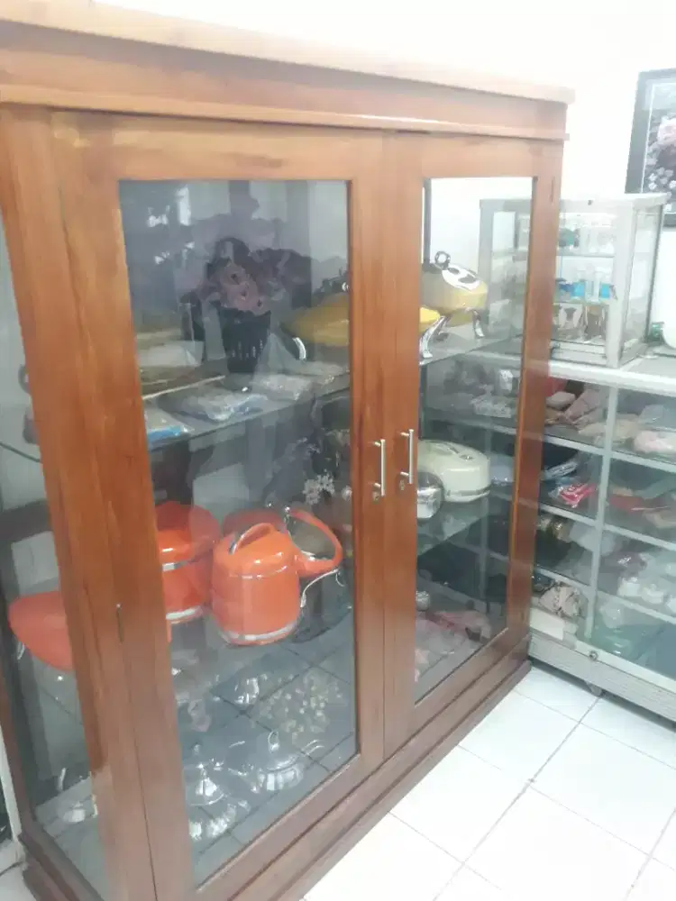 Di Jual ALMAR PAJANG PINTU 2