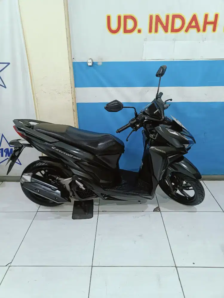W Sidoarjo HONDA VARIO ESP CBS ISS EXCLSV FI ECO 150 2018 bisa kredit